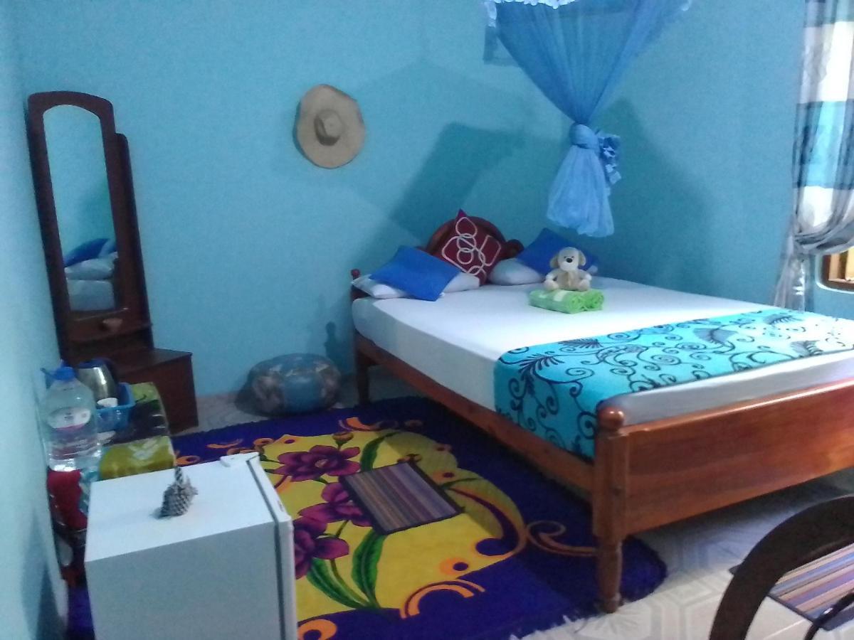 Flower Inn Sigiriya Phòng bức ảnh