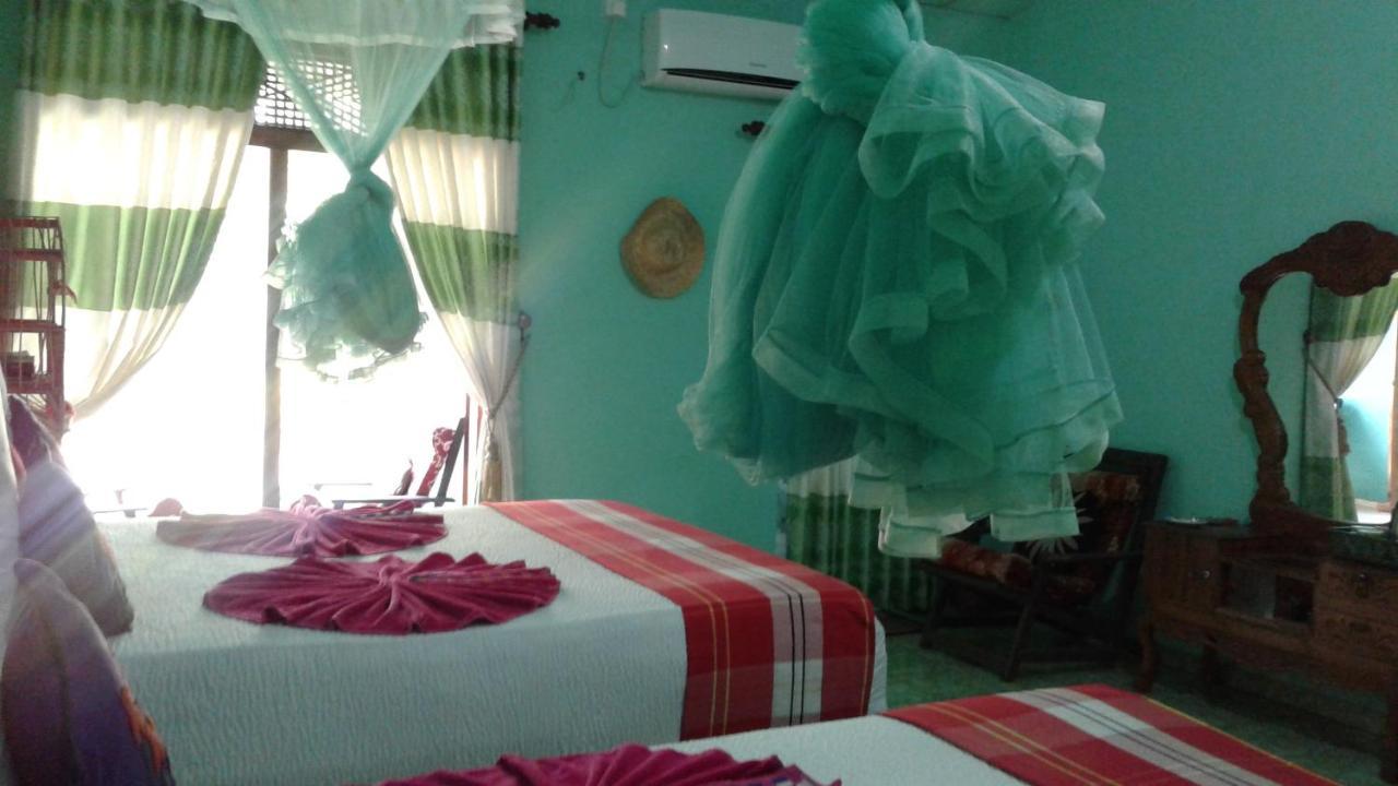 Flower Inn Sigiriya Ngoại thất bức ảnh
